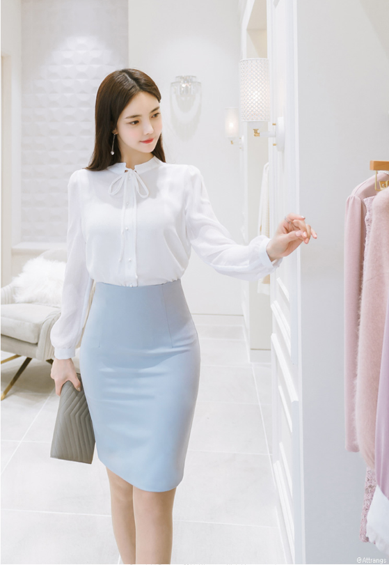 Nữ công sở Trung Quốc diện áo sơ mi, váy mini jupe khoe dáng đi làm - 9