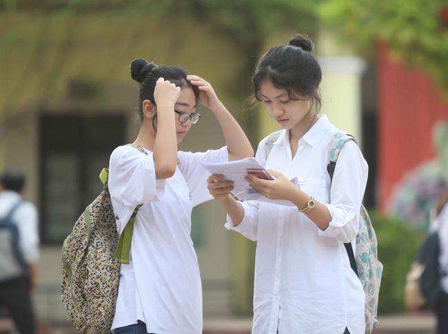 Nhiều trường THPT chuyên tại Hà Nội đã công bố lịch thi thử vào lớp 10 năm học 2023 - 2024. (Ảnh minh họa)