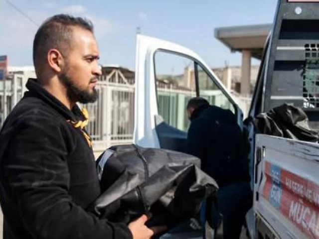 Thế giới - Hàng dài xe chở nạn nhân Syria thiệt mạng ở Thổ Nhĩ Kỳ về quê chôn cất