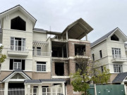 Kinh doanh - Doanh nghiệp đóng cửa, nhân viên mất việc, cả nghìn dự án bất động sản 'chết lâm sàng'