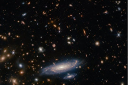 Kính viễn vọng James Webb tiếp tục chụp được siêu phẩm không gian