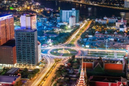 Kinh doanh - Nước cạnh Việt Nam từng nghèo, giờ chuẩn bị xây tàu cao tốc "khủng", kinh tế ra sao?