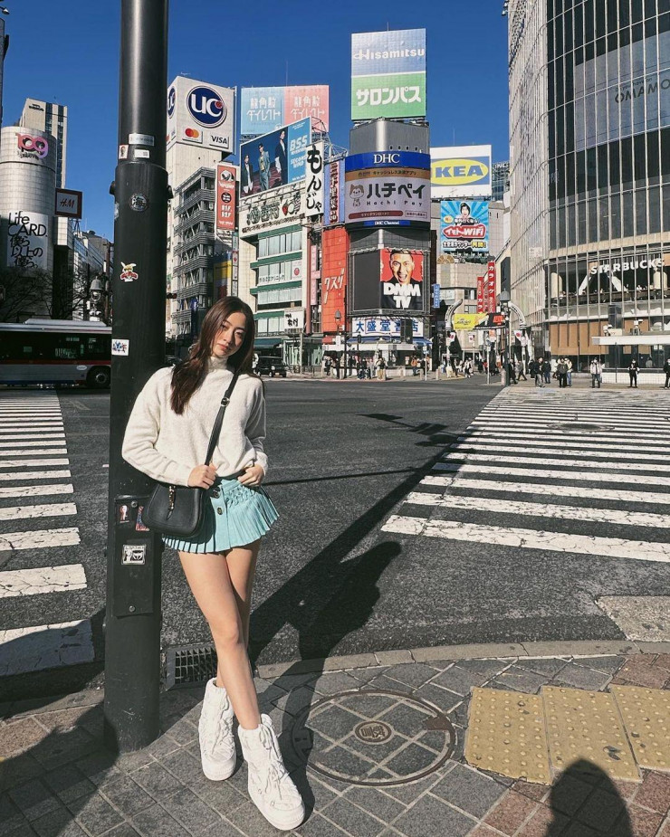 Hoa hậu Lương Thùy Linh và bộ sưu tập túi xách cực khủng khiến ai cũng phải choáng ngợp - 3