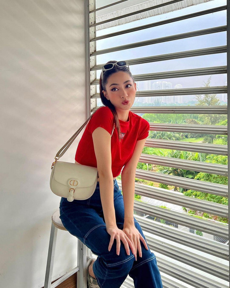 Hoa hậu Lương Thùy Linh và bộ sưu tập túi xách cực khủng khiến ai cũng phải choáng ngợp - 8