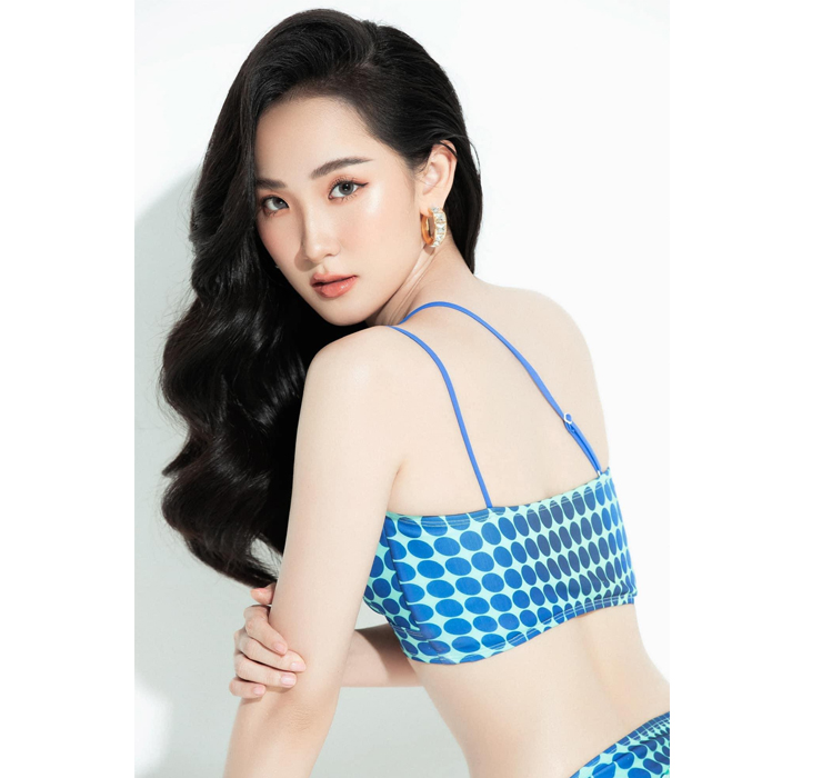 Cô ăn nhiều rau xanh và thực phẩm giàu protein.&nbsp;
