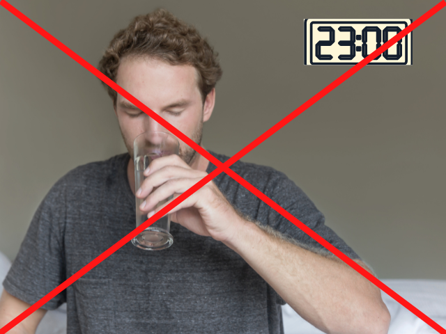 Kiêng nước, “tạm biệt” canh, bún, phở để giảm tiểu đêm, tiểu nhiều lần? - 2