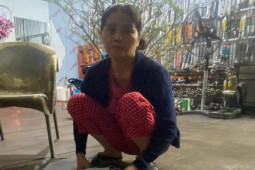 Pháp luật - Công an TP HCM bắt khẩn cấp nữ giúp việc "nghĩ quẩn"