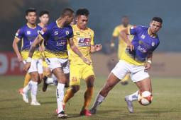 Bóng đá - Video bóng đá Hà Nội - Thanh Hóa: Xà ngang rung chuyển, "Người nhện" cứu nguy (V-League)