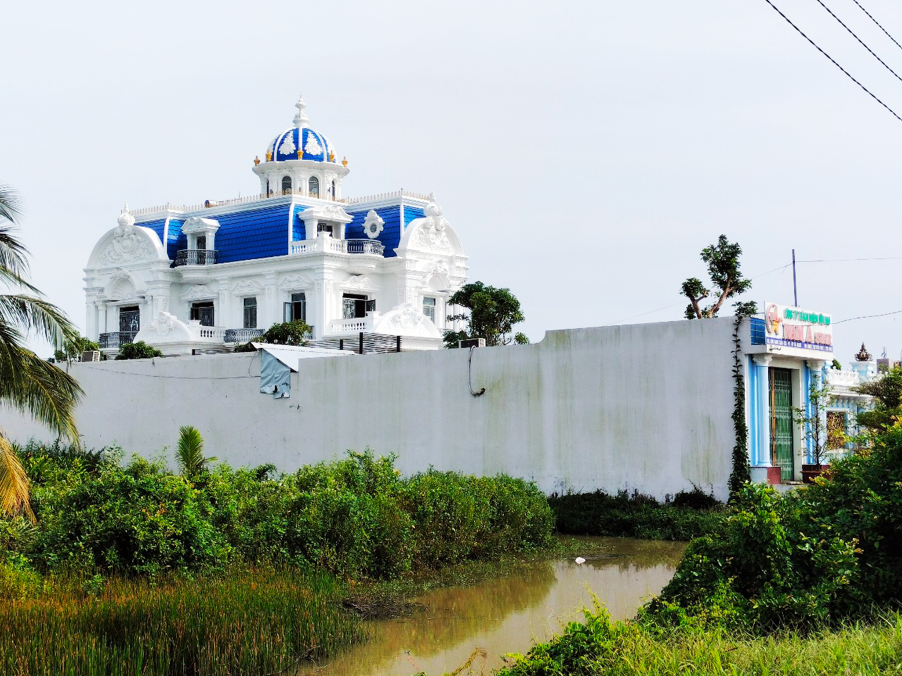 Ông Tập lý giải vì không am hiểu pháp luật nên đã xây dựng “biệt phủ” trên đất nuôi trồng thủy sản