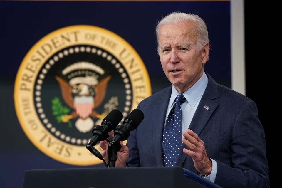 Tổng thống Mỹ Biden phát biểu hôm 16/2 (ảnh: Reuters)