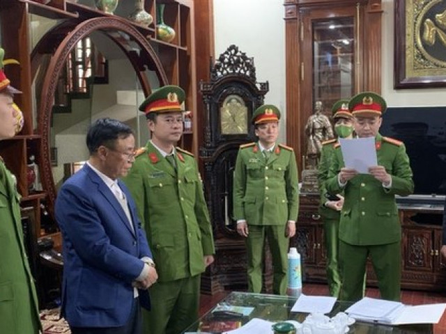Tin tức trong ngày - Lý do cựu phó chủ tịch UBND tỉnh Hà Nam bị khởi tố