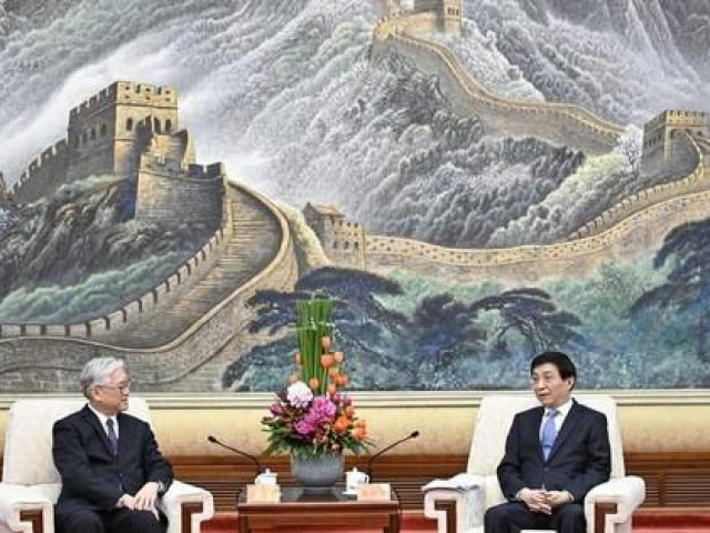 Quan chức cấp cao Trung Quốc gặp lãnh đạo đối lập Đài Loan giữa căng thẳng leo thang