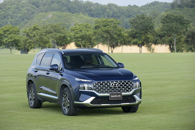 Giá xe Hyundai Santa Fe niêm yết và lăn bánh tháng 2/2023 - 3