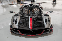 Ngắm xe - Cận cảnh siêu phẩm Pagani Huayra Roadster BC có giá bán gần 250 tỷ đồng