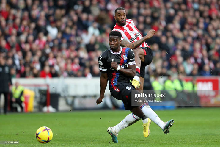 Crystal Palace và&nbsp;Brentford tạo ra thế trận ăn miếng trả miếng