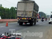 Tin tức trong ngày - Xe tải lao vào xe máy làm hai vợ chồng tử vong