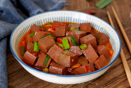 Thứ rẻ như cho của con vịt có lượng sắt và protein cực cao