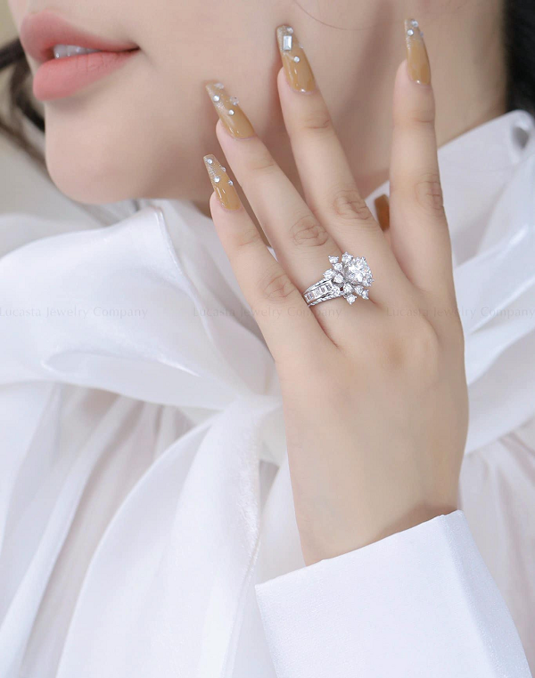 Thanh Huyền đến với kinh doanh trang sức kim cương nhờ chữ duyên