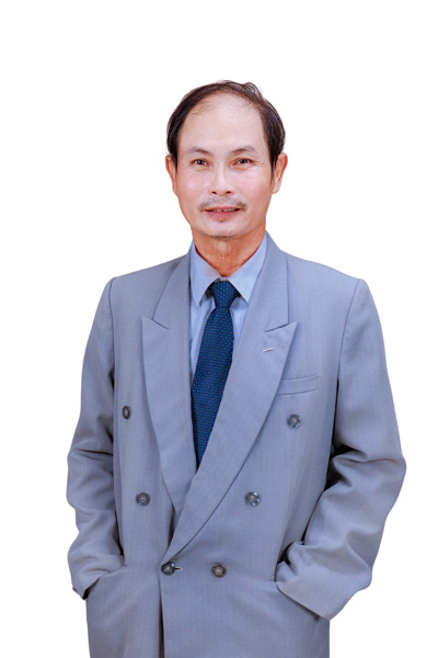 Ông đã cống hiến cả cuộc đời để gắn bó với nghề y