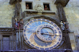 Du lịch - 10 tháp đồng hồ nổi tiếng nhất thế giới, ai cũng muốn tận mắt chiêm ngưỡng một lần