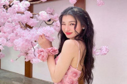 Làm đẹp - Cô gái Thanh Hóa là "người đẹp ngàn năm có một" soán ngôi Tiểu Vy?