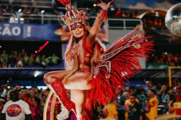 Bóng đá - Tin mới nhất bóng đá tối 21/2: Em gái Neymar diện bikini "bốc lửa"