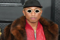 Ca sĩ Pharrell Williams là Giám đốc sáng tạo của dòng thời trang nam Louis Vuitton