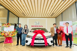 Tin tức trong ngày - Ô tô biển số 123.45 ở Nghệ An được trả 1,2 tỷ đồng