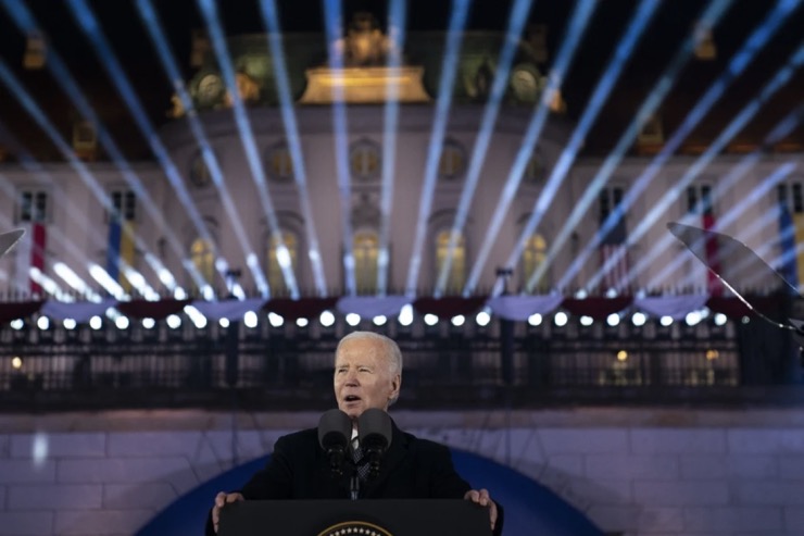 Ông Biden phát biểu tại lâu đài Hoàng gia ở Ba Lan ngày 21/2/2023.