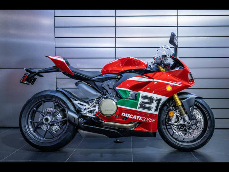 Top 10 xe mô tô Ducati đáng mua nhất thế giới năm 2022