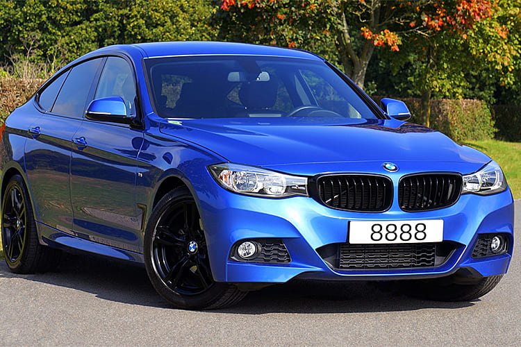 Khi người giàu tiêu tiền: Chi gần 80 tỷ chỉ để mua một chữ cái - 1