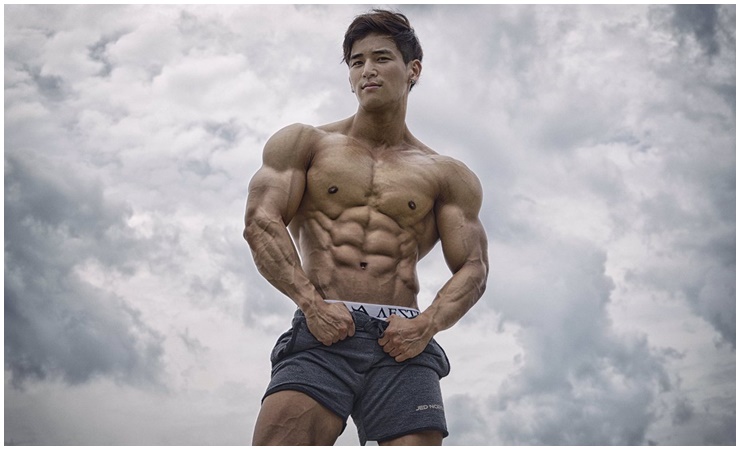 Seong June Choi là tên tuổi đang lên của làng thể hình Hàn Quốc.&nbsp;
