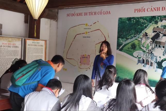 Một trong những hoạt động dạy và học lịch sử của giáo viên và học sinh ở Hà Nội
