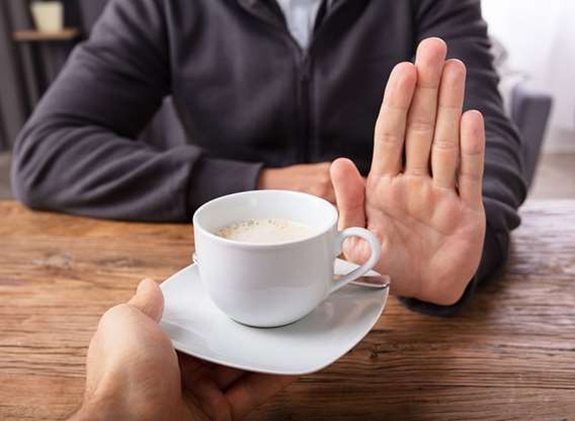 Uống cà phê có tốt cho gan? 4 kiểu người không nên đụng đến dù rất thích - 4