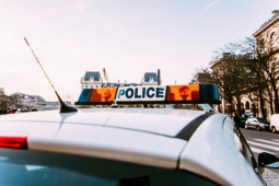 Thế giới - Pháp: Bị cưỡng bức lúc 4h sáng, người phụ nữ ra đòn hiểm khiến "yêu râu xanh" khốn đốn