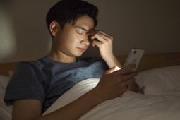 Sức khỏe đời sống - Sức khỏe có gì khác biệt khi đi ngủ lúc 10h và 12h mỗi đêm?