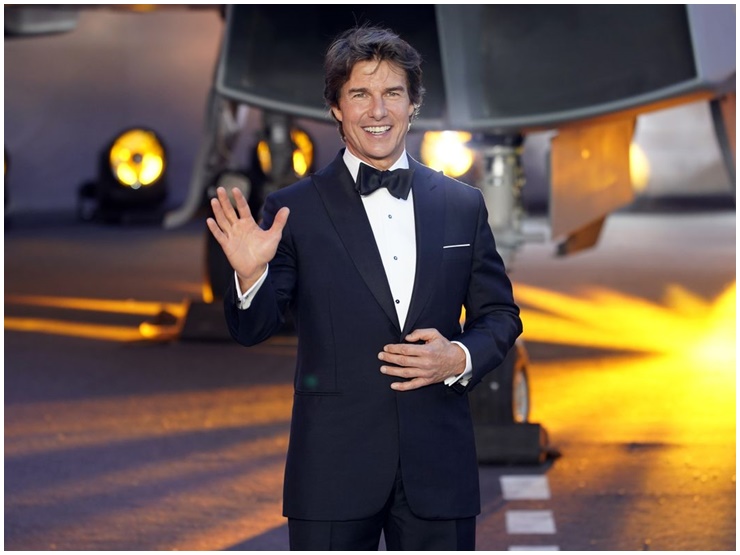 Tom Cruise vẫn phong độ, quyến rũ ở tuổi 60.
