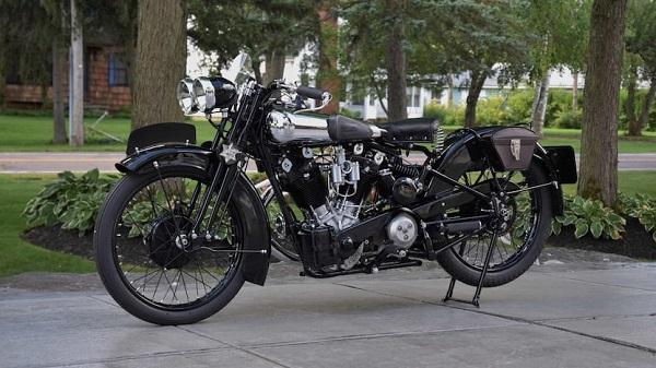 Brough Superior SS100