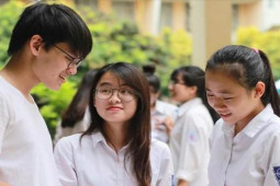 Giáo dục - du học - Biến động điểm chuẩn lớp 10 vào các trường chuyên ở Hà Nội 5 năm trở lại đây