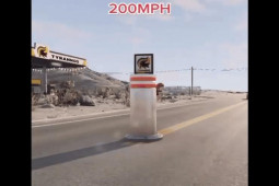 Ô tô - Clip: Rùng mình với màn thử độ va chạm của ô tô với tốc độ cao