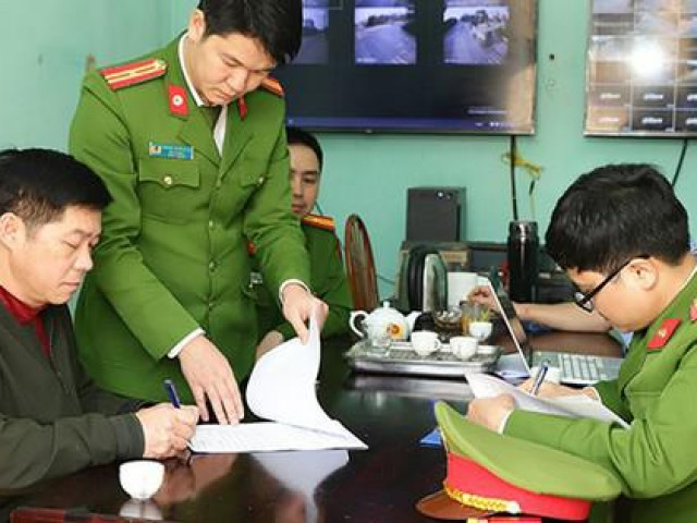 Tin tức trong ngày - Bắt thêm một loạt lãnh đạo, cán bộ trung tâm đăng kiểm