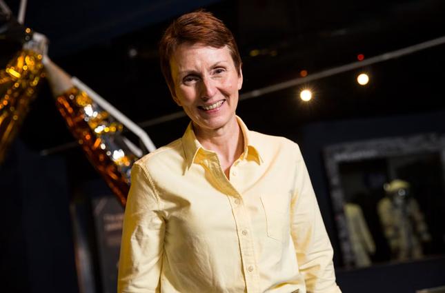 Helen Sharman, nữ phi hành gia đầu tiên lên vũ trụ của Anh