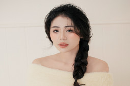 Giải trí - "Thánh nữ cover" triệu view tái xuất, khoe nhan sắc mặn mà gây sốt MXH