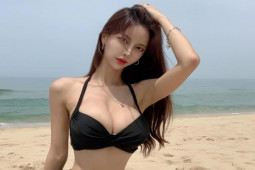 Body vô thực của cô gái Hàn khiến dân tình xôn xao