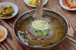 Những món ăn truyền thống Hàn Quốc làm ”say lòng” du khách quốc tế