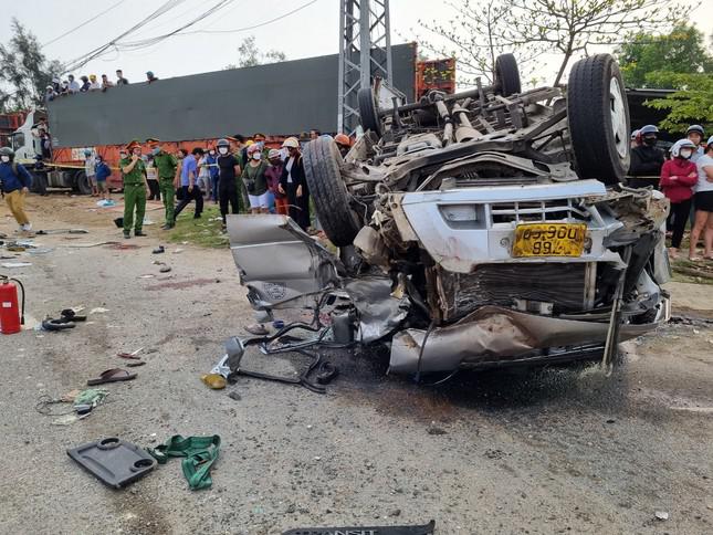 Liên tiếp xảy ra tai nạn nghiêm trọng: Công an Quảng Nam nói lỗi chủ yếu do tài xế - 2