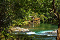 Du lịch - "Cửu Trại Câu" ở sâu trong núi, được ví như một nơi độc nhất vô nhị