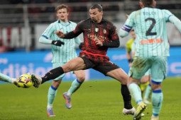 Bóng đá - Kết quả bóng đá AC Milan - Atalanta: "Món quà" bất ngờ, bắt kịp đội nhì bảng (Serie A)