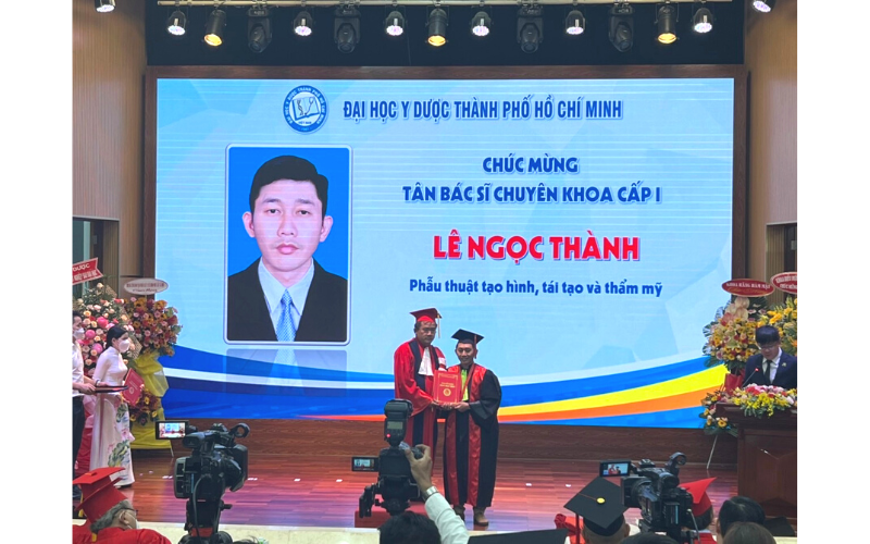 Chàng trai xứ Nẫu ngày nào nay đã trở thành bác sĩ chuyên khoa cấp I