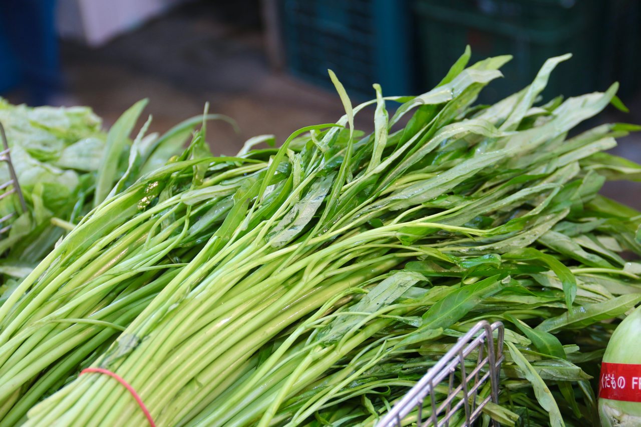 Loại rau cực rẻ trên mâm cơm của người Việt, lượng canxi gấp 12 lần cà chua - 1